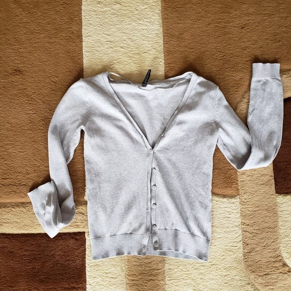 H&M Light Grey Long sleeve Cardigan - Picture 1 of 13